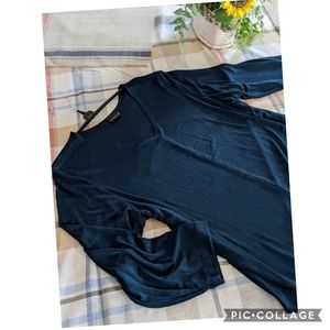 City Knits V-Neck Top